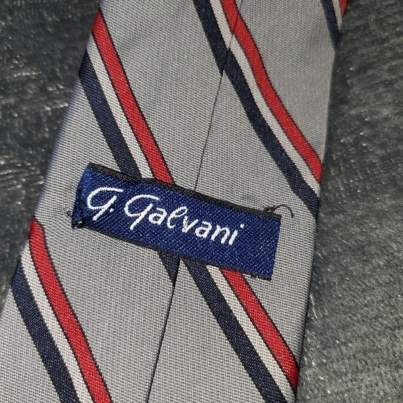 Skinny Grey Necktie with Red & Black Stripes - Picture 4 of 4